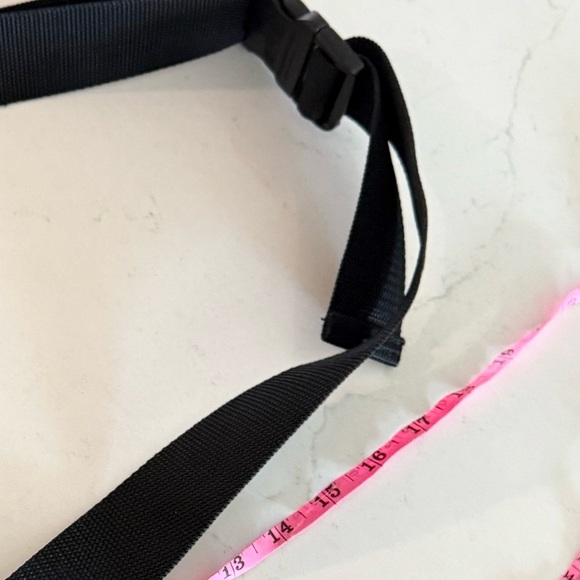 Manhattan Portage blue black cross body - Picture 4 of 5